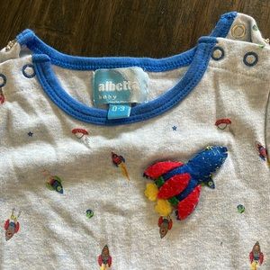5/$25 | Alberta Baby | Crocheted Spaceship One Piece - 0-3 month